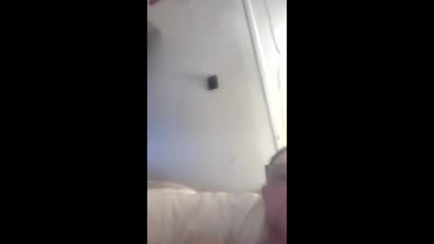 Snapshot of joeblow3083 chatting on 03.01.26 joeblow3083 online show from 03.01.26