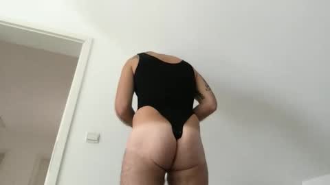 joejose03 online show from 10.19.25