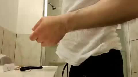 Snapshot of joel21t21868737 chatting on 02.28.25 joel21t21868737 online show from 02.28.25