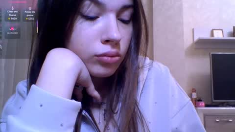 Jennifer online show from 03.29.26