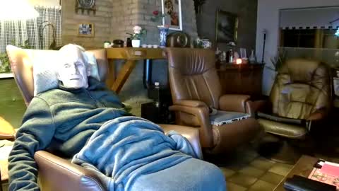 johan7 heet online show from 12.19.24