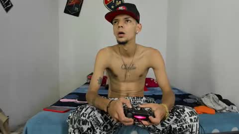 johan_and_antonella online show from 01.30.25