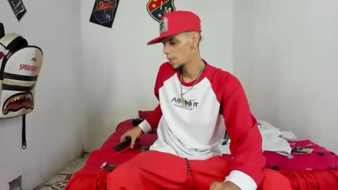 johan_and_antonella online show from 02.17.25