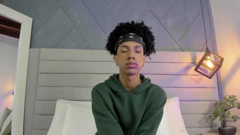 Johan  online show from 11.13.25