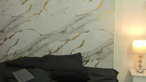 johan online show from 09.22.25