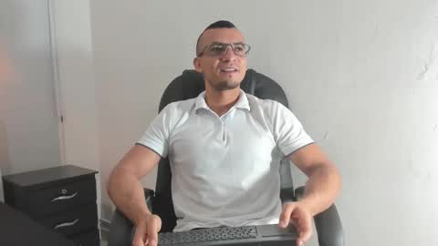 johan online show from 11.29.25