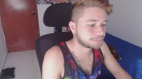 JOHAN independient model online show from 11.07.25