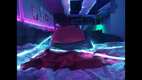 Snapshot of johanna_obey_you chatting on 01.04.25 Johanna Sweet online show from 01.04.25