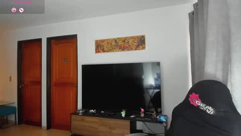 Snapshot of johatsu chatting on 12.12.24 King - online show from 12.12.24