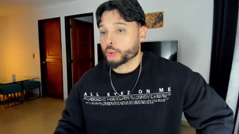 Snapshot of johatsu chatting on 01.17.25 King - online show from 01.17.25