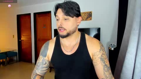 Snapshot of johatsu chatting on 03.07.25 King - online show from 03.07.25