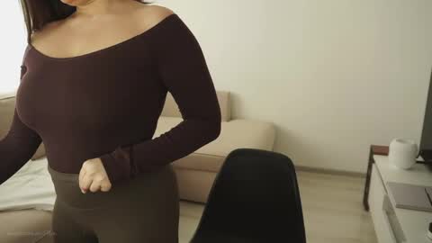 Jo online show from 04.08.26