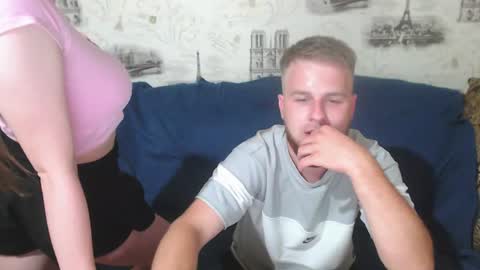 Snapshot of john_lily chatting on 06.18.26 john_lily online show from 06.18.26