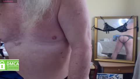 Snapshot of john_little_one chatting on 02.19.26 JOHN online show from 02.19.26