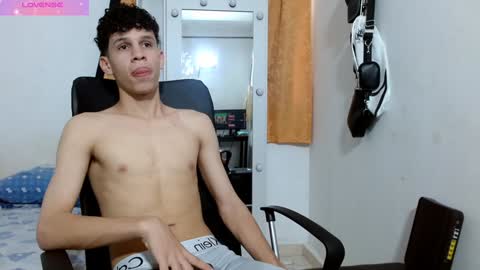 john_ssnow29 online show from 12.01.24