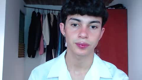 John Vichenso online show from 09.15.25