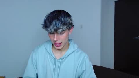 John Vichenso online show from 11.21.25