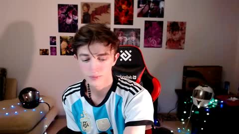 john_winx online show from 04.11.26