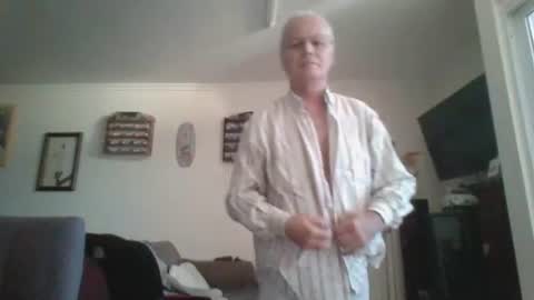 Snapshot of johndesnudado chatting on 11.25.25 johndesnudado online show from 11.25.25