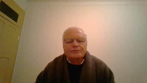 Snapshot of johndesnudado chatting on 12.21.25 johndesnudado online show from 12.21.25