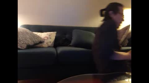 Johnee online show from 09.28.25