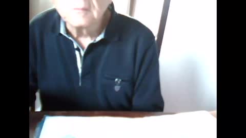 Snapshot of johnjohn6226623 chatting on 11.18.25 johnjohn6226 online show from 11.18.25