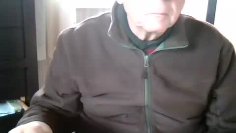 Snapshot of johnjohn6226623 chatting on 12.20.25 johnjohn6226 online show from 12.20.25