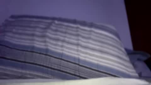 Snapshot of johnjow10 chatting on 03.04.25 JOHN online show from 03.04.25