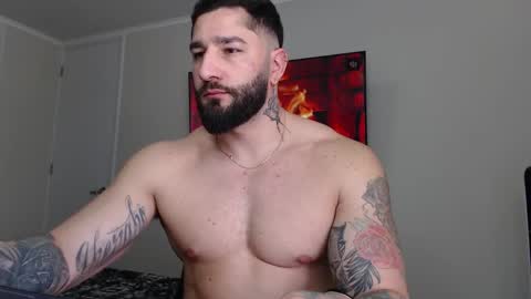 Snapshot of johnklleyn chatting on 09.24.25 john online show from 09.24.25