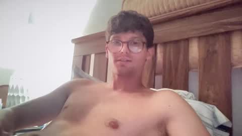 Snapshot of johnny__wood chatting on 09.16.25 Johnny online show from 09.16.25