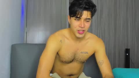 johnny_bravo777 online show from 02.15.25