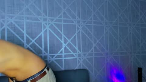 johnny_bravo777 online show from 02.16.25