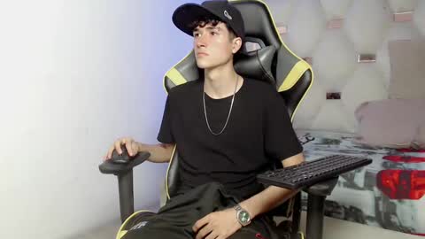 johnny_cagee online show from 09.13.25