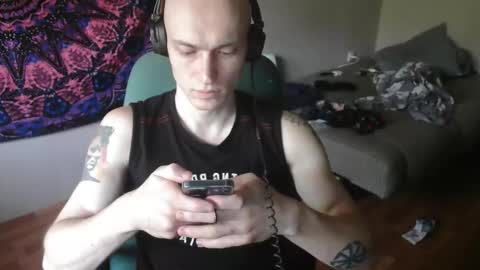 Johnny online show from 09.20.25