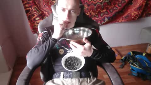 Johnny online show from 10.19.25