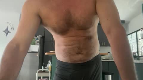 Johnny Blue Eyes online show from 04.12.26