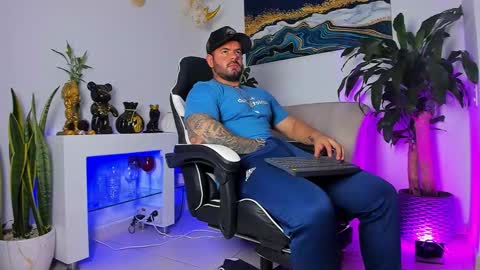 JOHNNY online show from 01.18.26