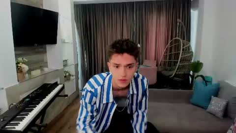Snapshot of johnnyk8 chatting on 06.15.26 Johnny k. online show from 06.15.26