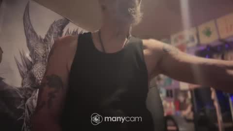 johnnyshung1 online show from 01.06.25