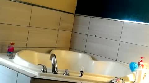 johnpaulkent82 online show from 01.10.26