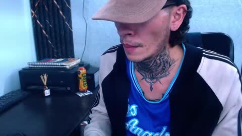 johnsonisaac94  online show from 02.12.25