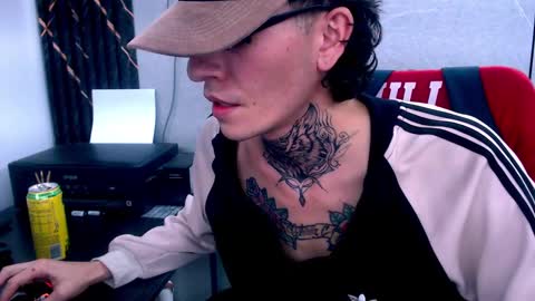 johnsonisaac94  online show from 02.16.25