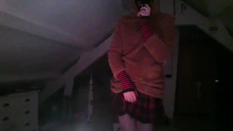 Snapshot of johntochh chatting on 12.19.25 John online show from 12.19.25