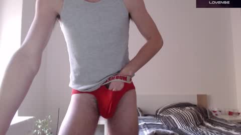 Snapshot of johnx_73 chatting on 02.04.25 John online show from 02.04.25