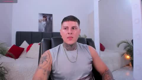 Johny online show from 10.25.25