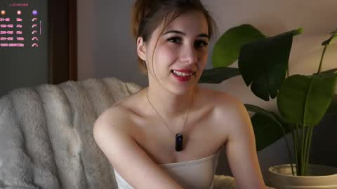 Snapshot of jojojoannaa chatting on 05.15.26 Aurora online show from 05.15.26