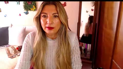 Jolie Mature online show from 07.12.26