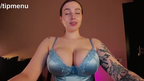 Jolie  My snapchat got deleted. If you were subscribed dm me my former username or scroll down and click on snapchat media online show from 12.07.24