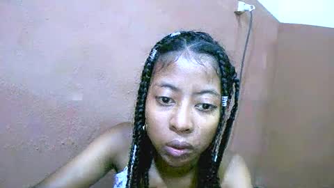 joliekah27 online show from 02.28.25