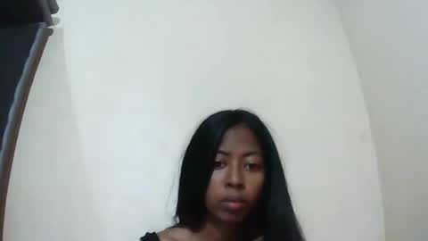 Snapshot of joliekah27 chatting on 12.17.25 joliekah27 online show from 12.17.25